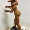 Femme et bébé voulant attraper par Frédérique Thomas – Image 3
