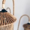 Lampadaire vintage tripode en métal et corde – Image 11