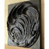 Bas-relief Surfeuse dans la vague – Image 9