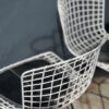 Paire de chaises Wire en métal Bertoia – Image 14