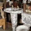 Rare ensemble pour lieu d'aisance en porcelaine de Paris – Image 9
