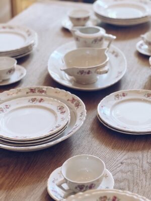 Service français à fleurs