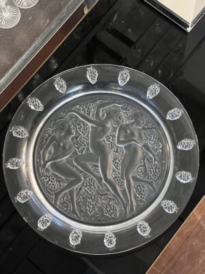 Plat en verre Lalique