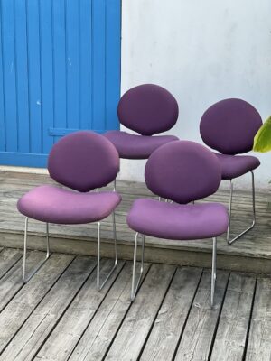 Série de 4 chaises Djinn de Olivier Mourgue